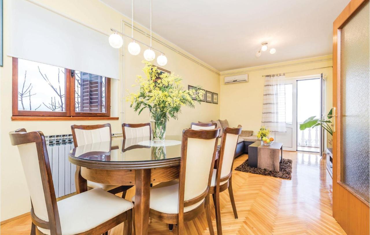 Lovely Apartment In Matulji With Kitchen מראה חיצוני תמונה